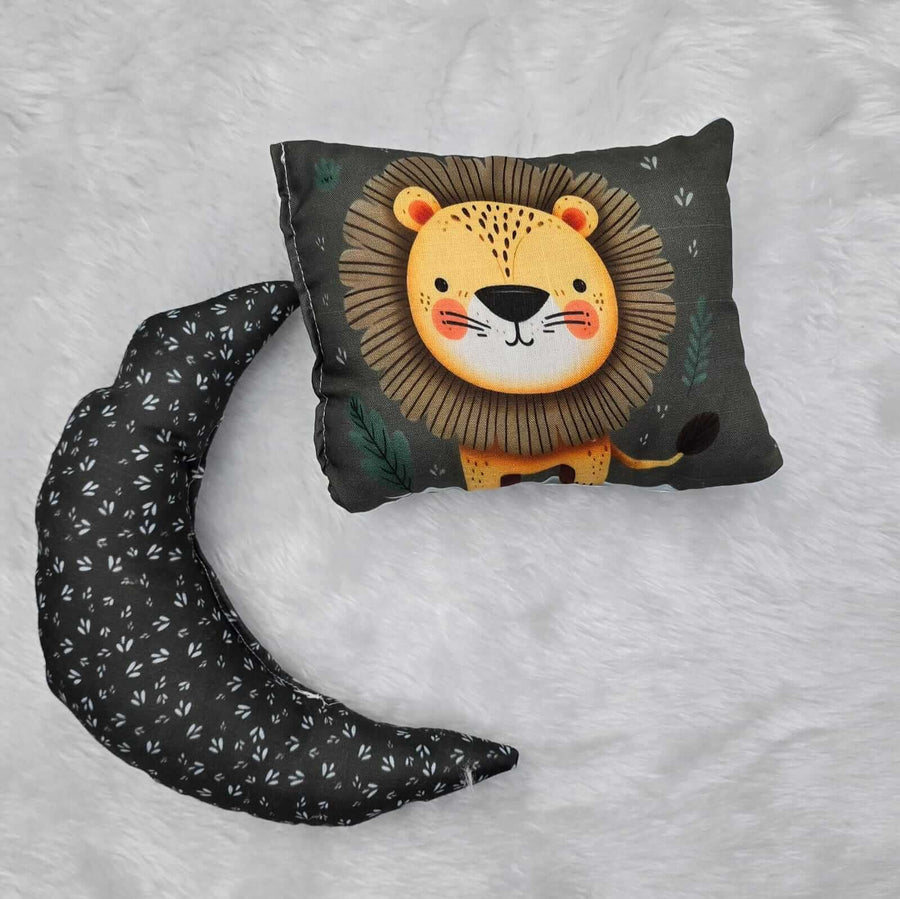 Cute Lion Theme Newborn Baby Sleeping Lounger | Soft Baby Nest Bed with 1 Head Pillow And 1 Moon Pillow